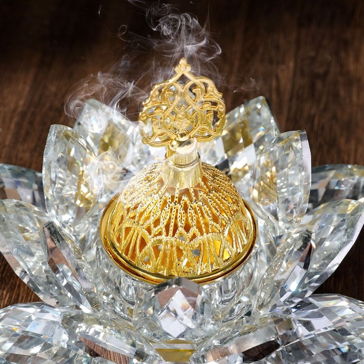 Glass Lotus Bakhoor Holder (2)