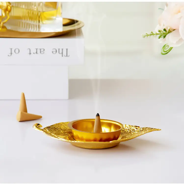 Gold-Leaf-Incense-Burner-5.webp